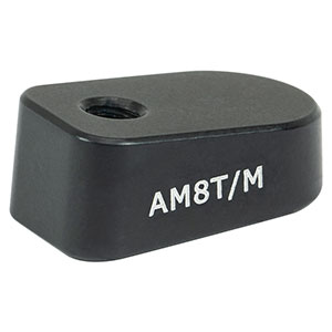 AM8T/M - 8° 角度付きブロック、M4タップ穴、M4ネジ付きポスト取付け可能(ミリ規格)