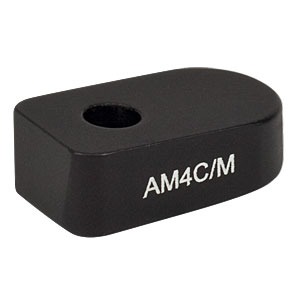 AM4C/M - 4° 角度付きブロック、M4ザグリ穴、M4ネジ付きポスト取付け可能(ミリ規格)