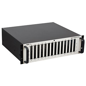 RBX32/M - ラック用筐体、スライドアウトレール、M6タップ穴付きブレッドボード付き(ミリ規格)