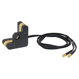 PIM05/M - Ø12 mm～Ø12.7 mm(Ø1/2インチ)用ピエゾ慣性モーターアジャスタ付きミラーマウント、M4タップ穴(ミリ規格)