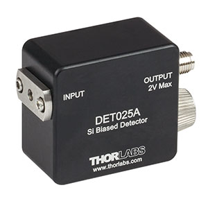 DET025A - 2 GHz 自由空間光用Siディテクタ、ウィンドウ付き、400～1100 nm、#8-32タップ(インチ規格)
