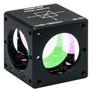 CCM1-BS015 - 30 mmケージキューブ付き偏光無依存型ビームスプリッタ、1100～1600 nm、#8-32タップ穴(インチ規格)