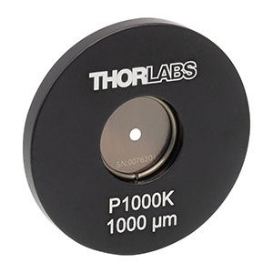P1000K - Ø25.4 mm(Ø1インチ)マウント付きピンホール、ピンホール径1000 ± 10 µm、ステンレススチール製