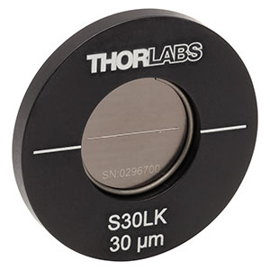 S30LK - Ø25.4 mm(Ø1インチ)マウント付き光学スリット、スリット幅30 ± 2 µm、スリット長10 mm